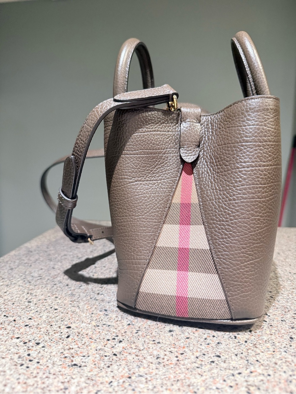Burberry Leather Structured Top-Handle Bag - Picture 3 of 15